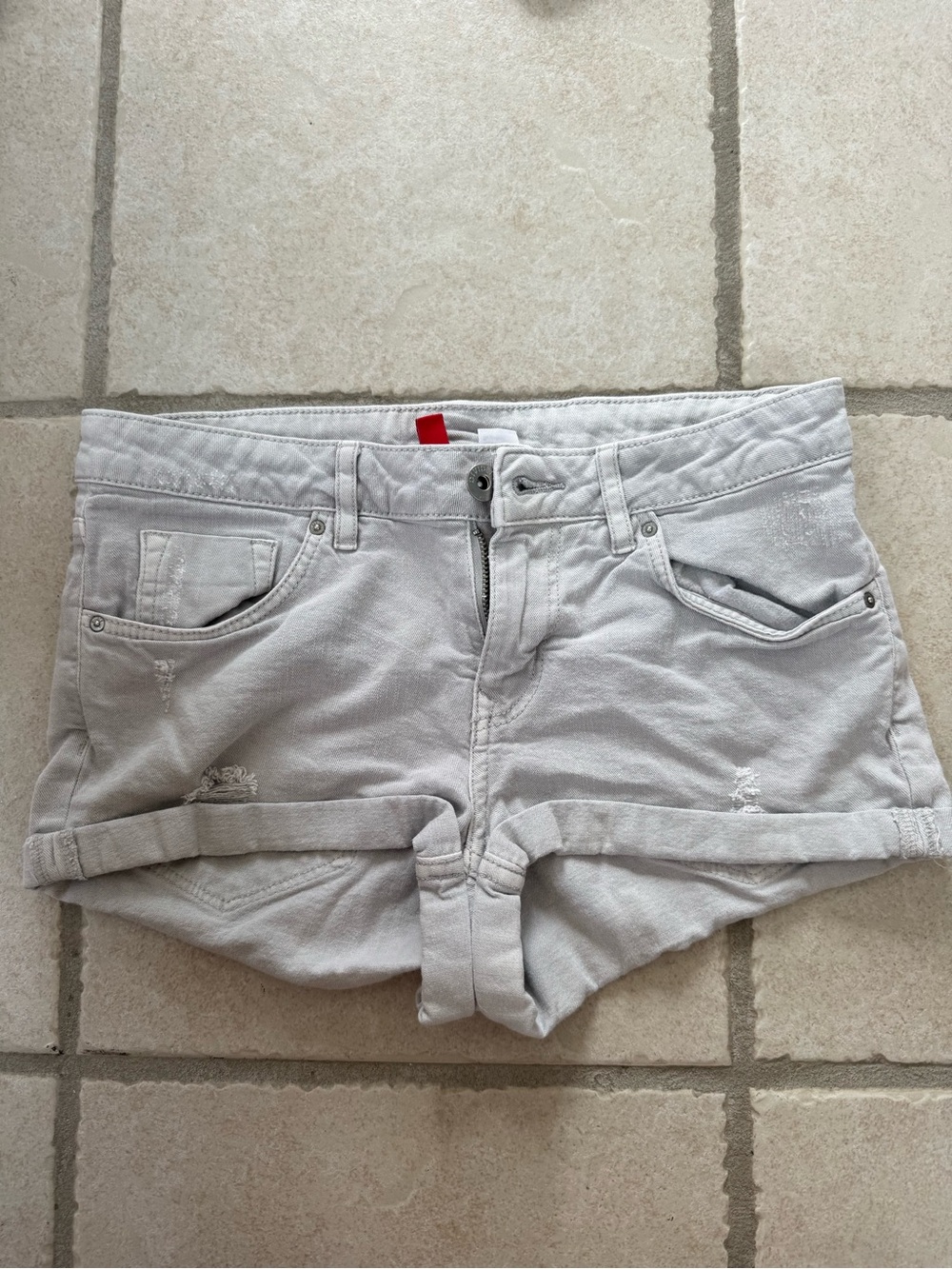 H&M Light Gray Rolled-Cuff Denim Shorts
